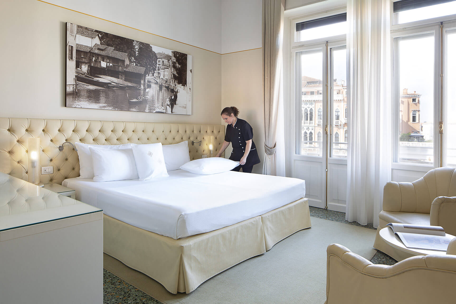 pulizia camere hotel stay over